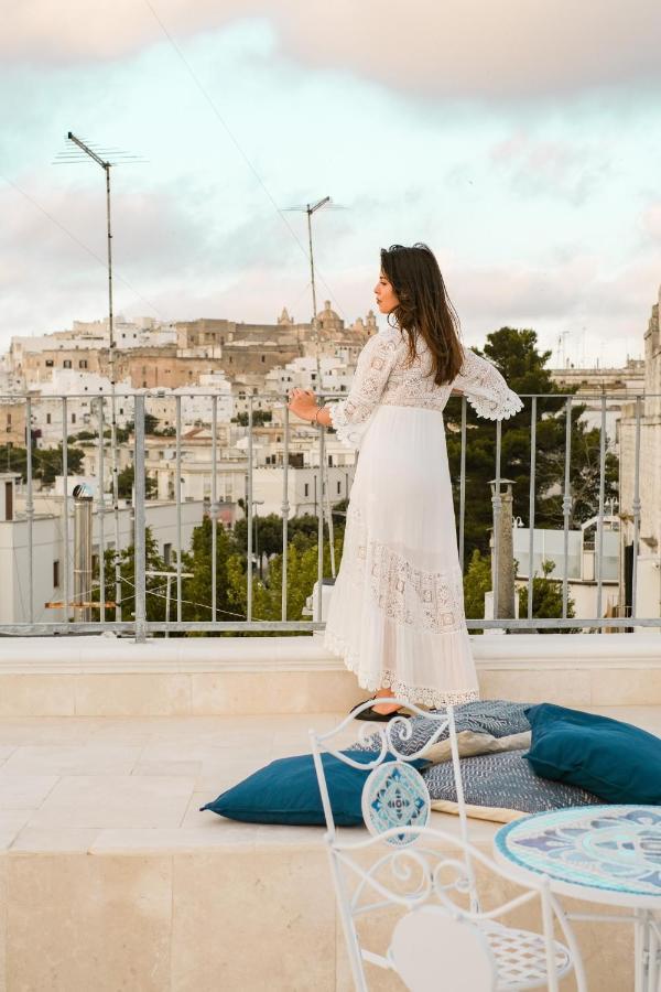 Tetti Bianchi - Deva'S Suite Home Ostuni Exterior foto